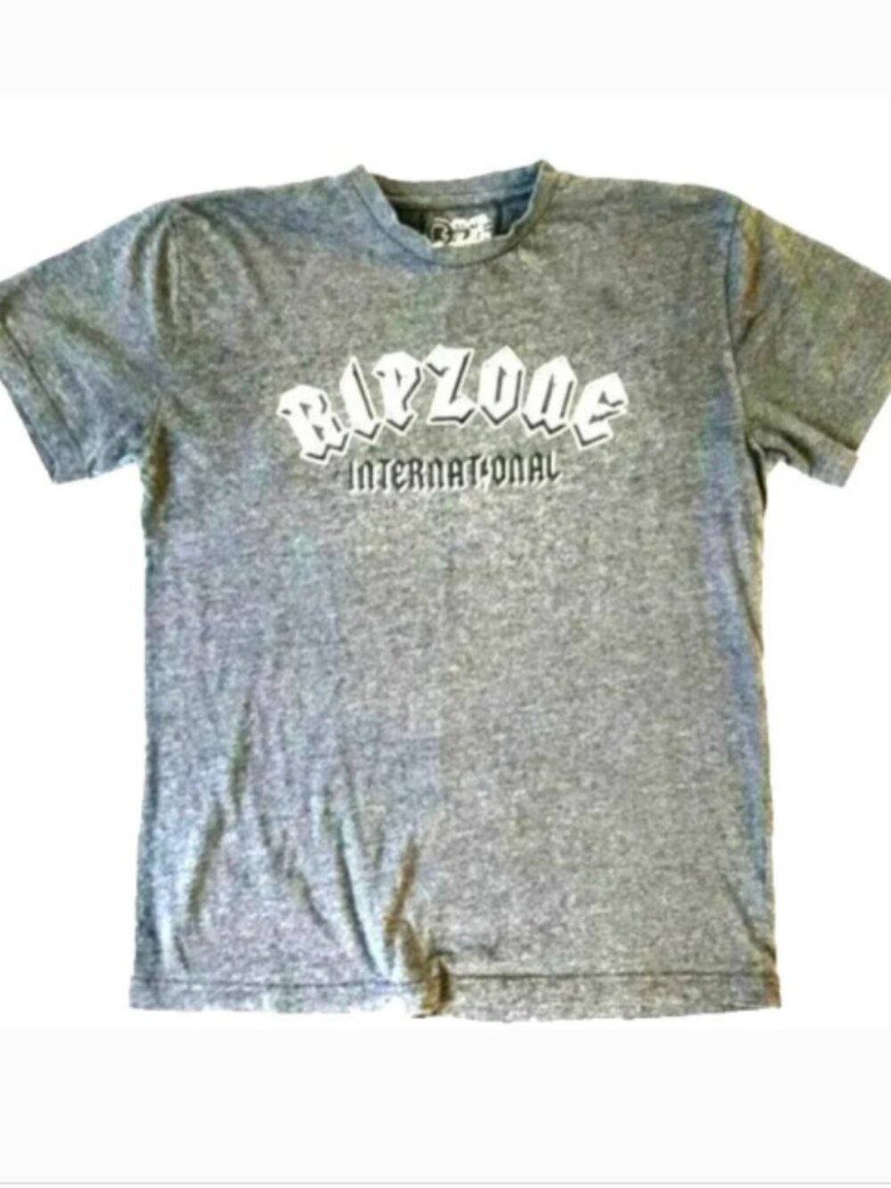 👠 5 for $25 RIPZONE GREY TEE SIZE MEDIUM